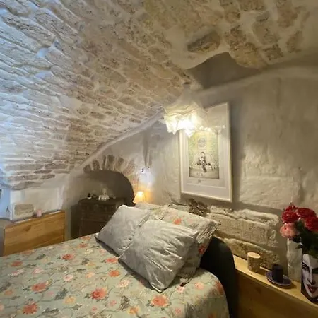 Cave De Charme 18eme Siecle Apartment Pignan